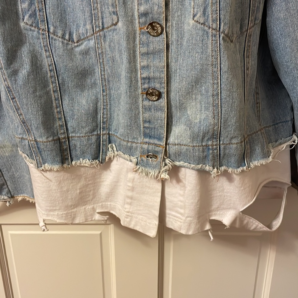 Jean Jacket - Picture 2 of 9